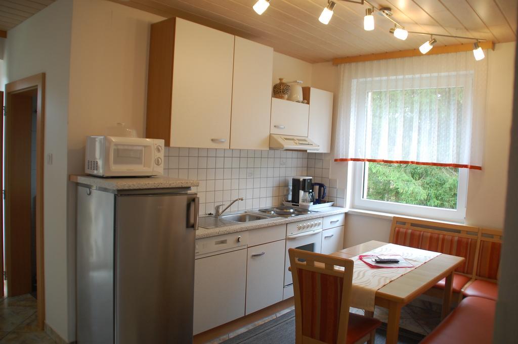 Haus Am Wald Apartment Faak am See Room photo
